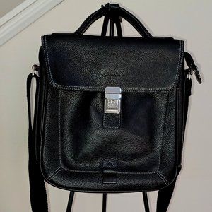 ICINOO Black Leather crossbody bag
